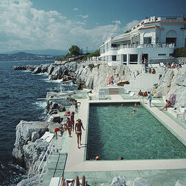 Hotel Du Cap Eden-roc by Slim Aarons
